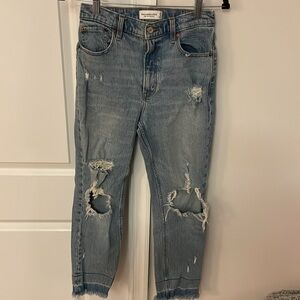 Abercrombie & Fitch High Rise Mom Jean